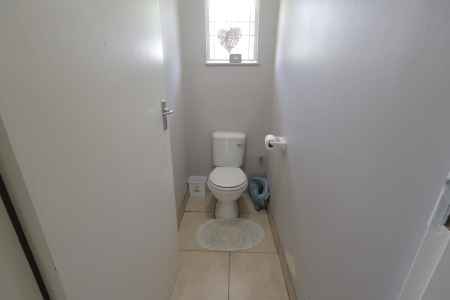 4 Bedroom Property for Sale in Universitas Free State